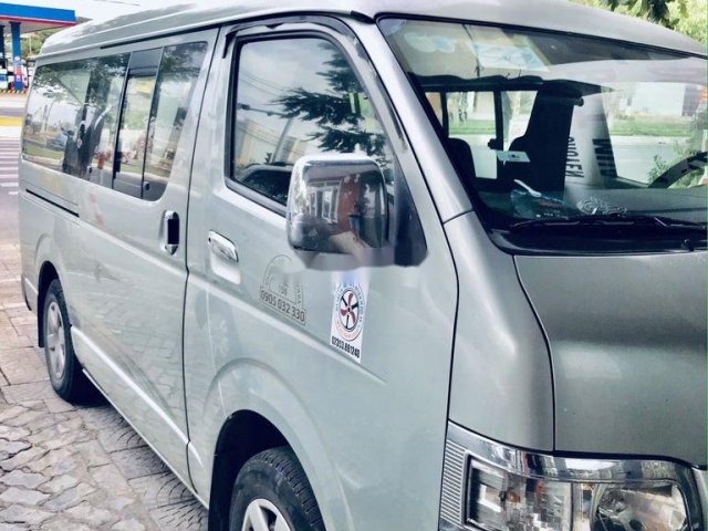 Bán ô tô Toyota Hiace năm sản xuất 2011 còn mới, 305 triệu0