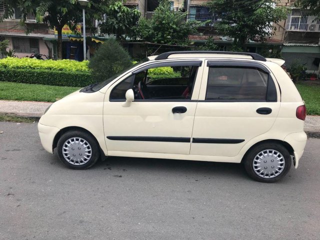 Cần bán lại xe Daewoo Matiz 2005, màu kem (be) còn mới