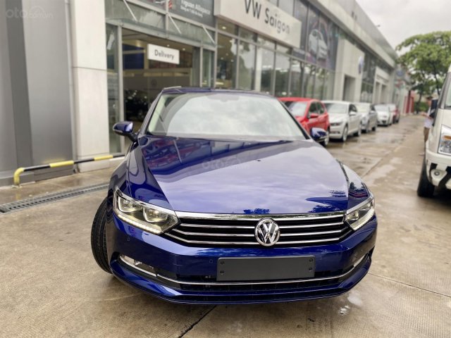 Ưu đãi lớn cho Passat Bluemotion màu xanh - vay ngân hàng 80% - nhập 100% Đức0