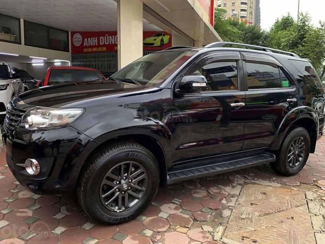 Xe Toyota Fortuner V2.7 AT đời 2016, màu đen, xe nhập 0