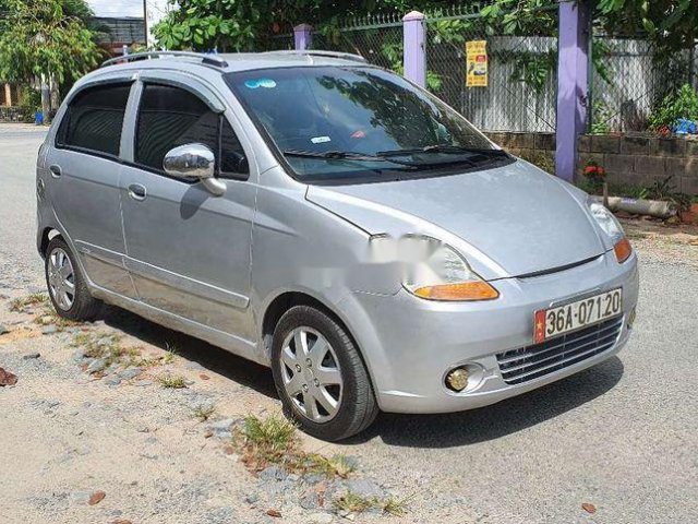 Bán Chevrolet Spark đời 2009, màu bạc0