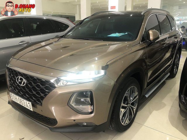 Bán Hyundai Santa Fe sản xuất 2019, màu vàng cát, máy xăng, BSTP