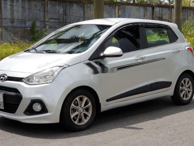 Bán Hyundai Grand i10 sản xuất năm 2014, màu trắng, nhập khẩu, biển Hà Nội0