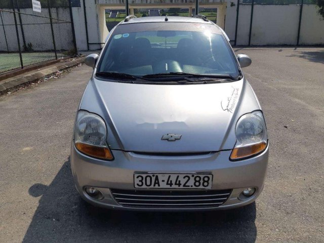 Bán Chevrolet Spark đời 2009, màu bạc 