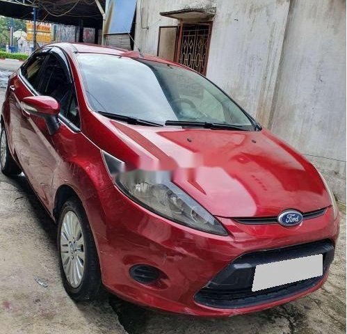 Cần bán Ford Fiesta năm 2011, màu đỏ còn mới, 258tr0