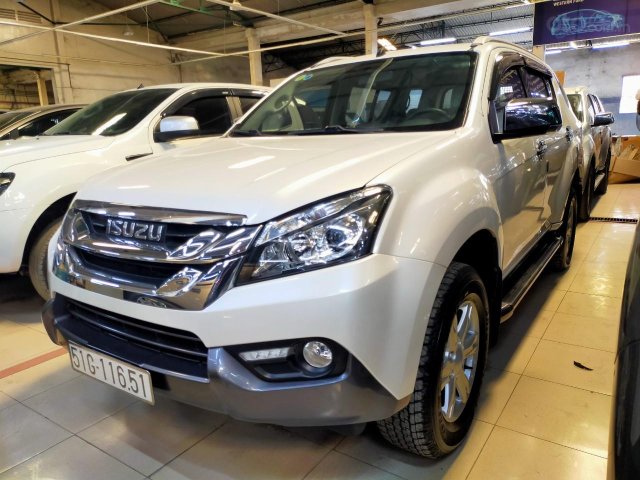 Isuzu Mu-X 3.0 AT 2017, xe bán chính hãng zin 99%0