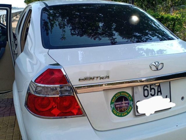 Bán Daewoo Gentra đời 2009, màu trắng, xe nhập xe gia đình