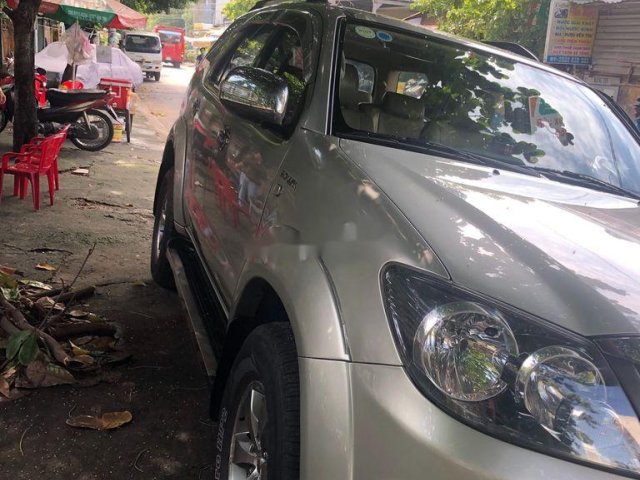 Bán Toyota Fortuner đời 2008, màu bạc, nhập khẩu 