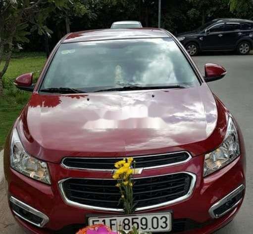 Bán Chevrolet Cruze sản xuất năm 2017, màu đỏ, xe nhập ít sử dụng