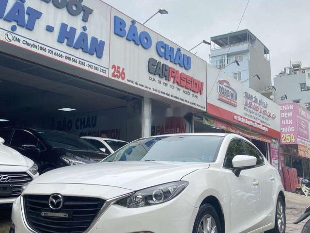 Cần bán Mazda 3 2015, màu trắng