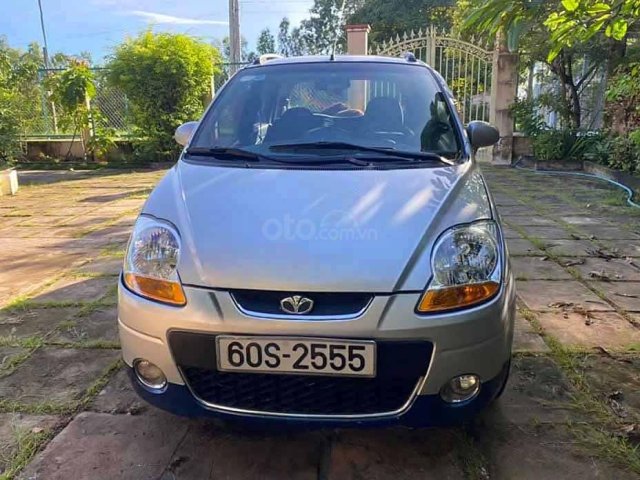 Cần bán Daewoo Matiz đời 2009, màu bạc, xe nhập còn mới 