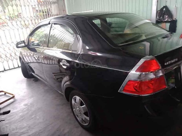 Bán ô tô Daewoo Gentra đời 2010, màu đen còn mới0