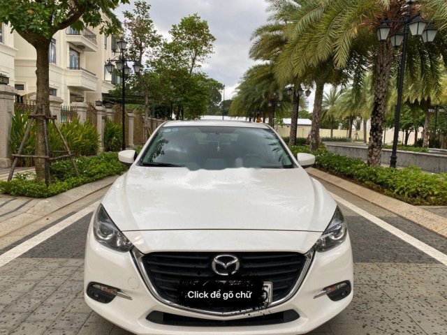 Cần bán lại xe Mazda 3 đời 2020, màu trắng giá cạnh tranh0