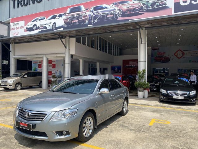 Xe Toyota Camry 2.4G năm 2010, màu xám còn mới, giá tốt0