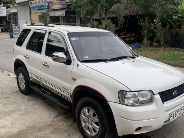 Cần bán xe Ford Escape sản xuất năm 2003