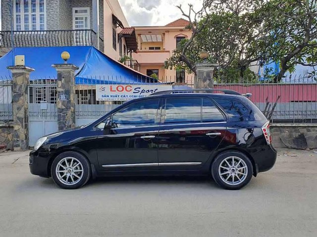 Cần bán Kia Carens sản xuất 2009, màu đen, giá 290tr