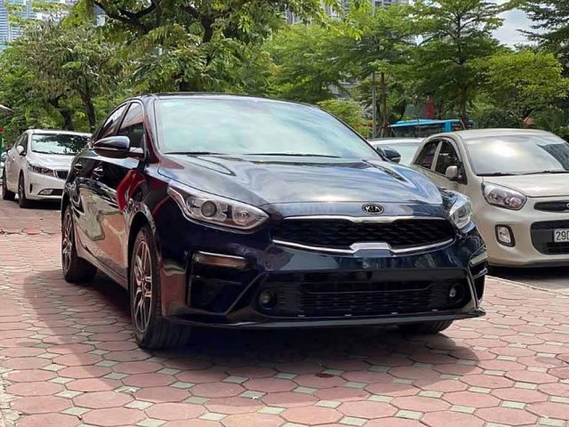 Bán xe Kia Cerato sản xuất 2019, màu xanh lam, số tự động