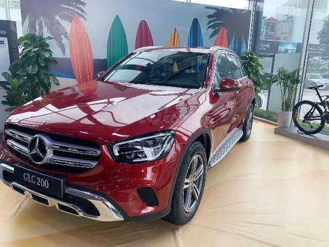 Mercedes-Benz GLC 200 2020 giá tốt nhất, giảm ngay 50% thuế trước bạ cùng hàng ngàn ưu đãi tốt nhất0