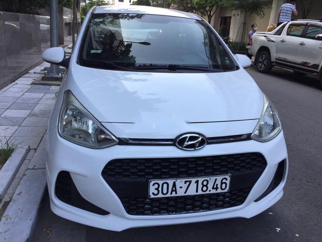 Bán xe Hyundai Grand i10 2015, màu trắng, xe nhập còn mới 0