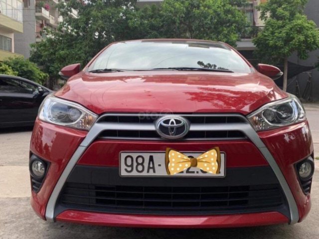 Cần bán xe Toyota Yaris G đời 2016, màu đỏ, nhập khẩu nguyên chiếc  0