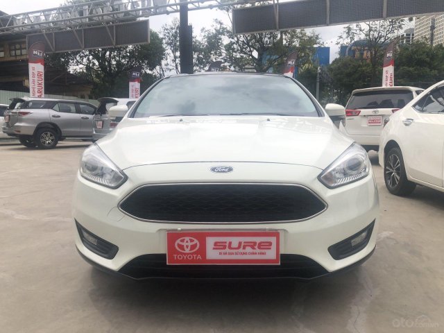 Cần bán xe Ford Focus 1.5AT Sedan 2017, màu trắng, xe gia đình HCM, đi 50.000km - xe chất giá tốt0