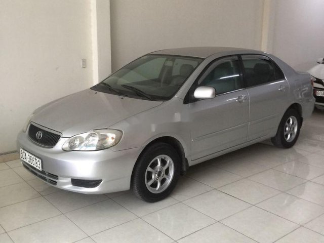 Cần bán gấp Toyota Corolla Altis sản xuất 2003, xe gia đình, giá tốt