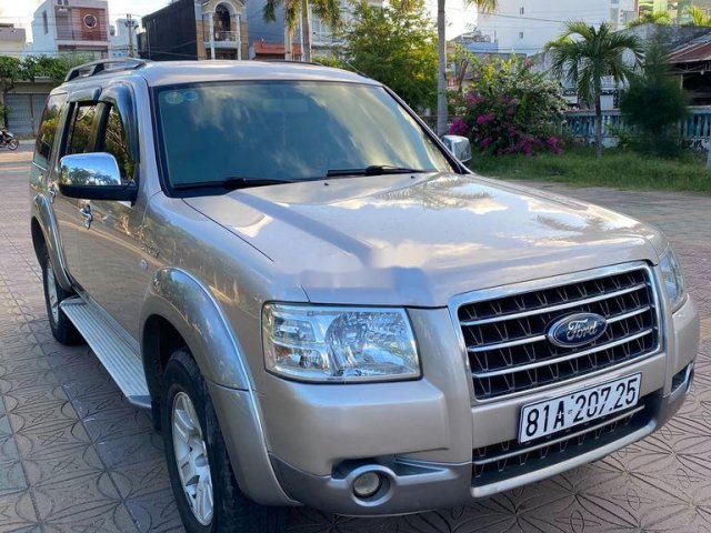 Bán xe Ford Everest năm 2009, màu vàng còn mới