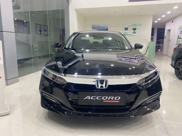 Cần bán xe Honda Accord sản xuất năm 2020, màu đen, xe nhập