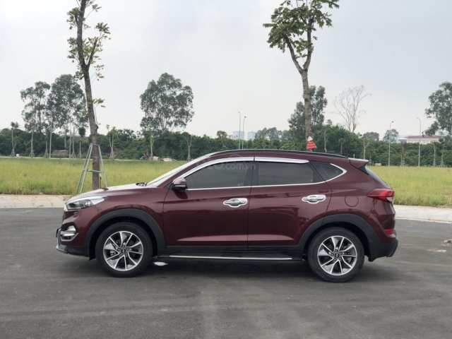 Cần bán xe Hyundai Tucson đời 20180