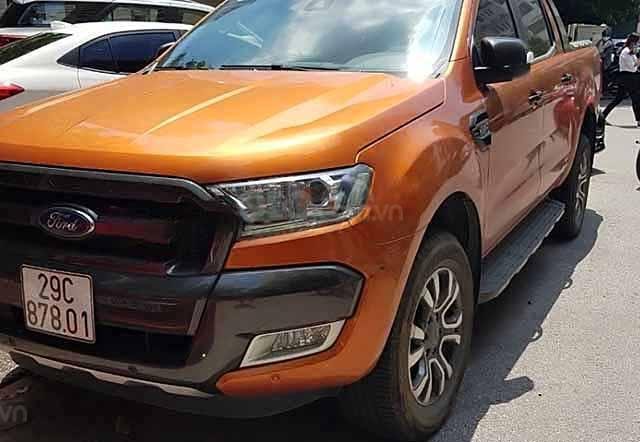 Bán ô tô Ford Ranger Wildtrak 3.2L 4x4 AT đời 2017, màu nâu, nhập khẩu nguyên chiếc còn mới 