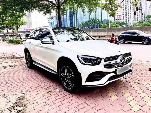 Bán ô tô Mercedes GLC-Class năm 2020, màu trắng còn mới0