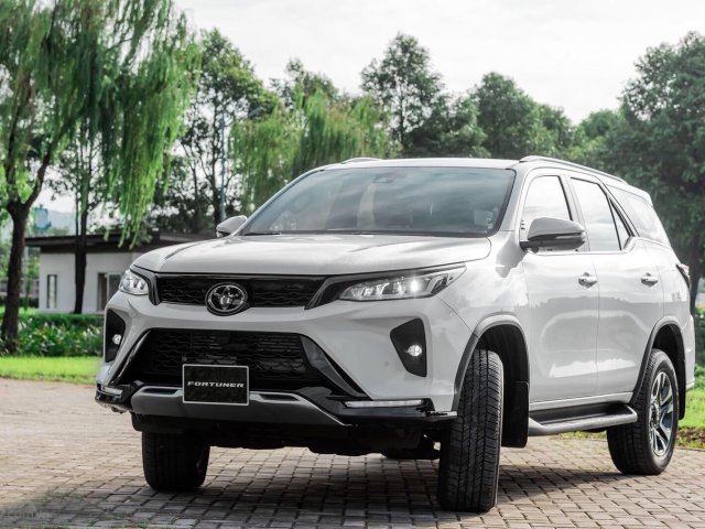 Fortuner 2.4AT 2021, giá chỉ từ 995 triệu đồng0