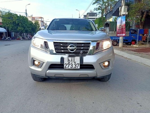 Cần bán gấp Nissan Navara đời 2016, màu bạc, nhập khẩu như mới giá cạnh tranh0