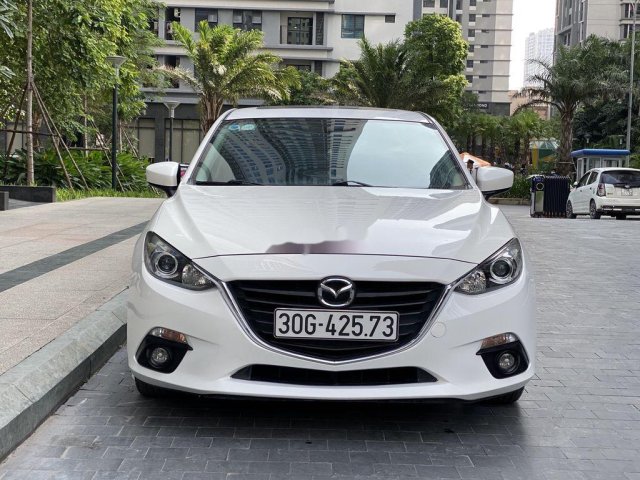 Bán Mazda 3 đời 2016, màu trắng 0