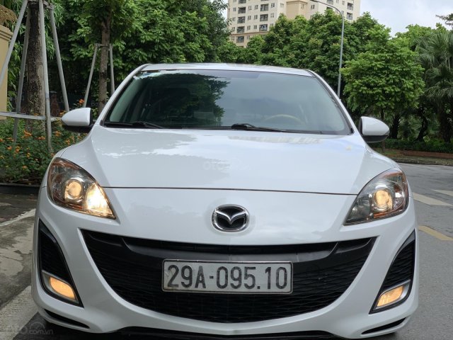 Cần bán Mazda 3 năm sản xuất 2010 giá cạnh tranh