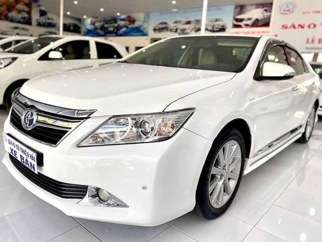 Xe Toyota Camry 2.5G đời 2013, màu trắng còn mới, giá tốt