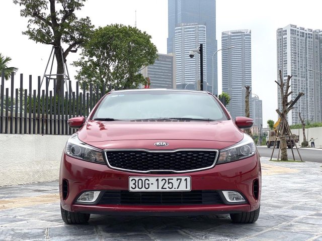 Cần bán lại xe Kia Cerato AT năm 2018, giá ưu đãi, xe tư nhân sử dụng, bao test hãng toàn quốc