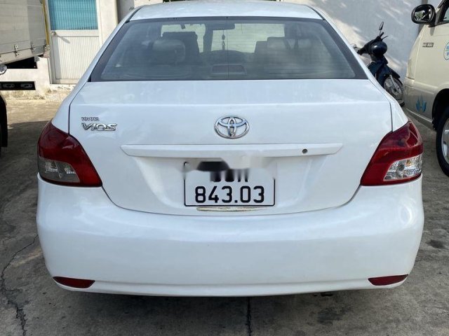 Bán Toyota Vios sản xuất 2008, ĐK 2009, màu trắng