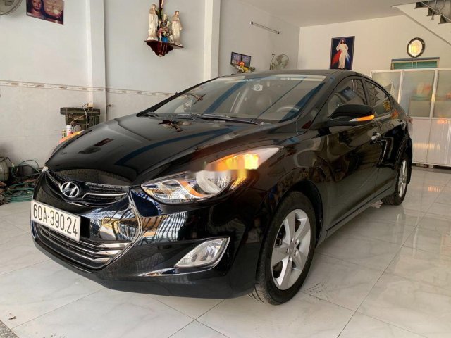 Cần bán gấp Hyundai Elantra sản xuất 2013, nhập khẩu nguyên chiếc còn mới