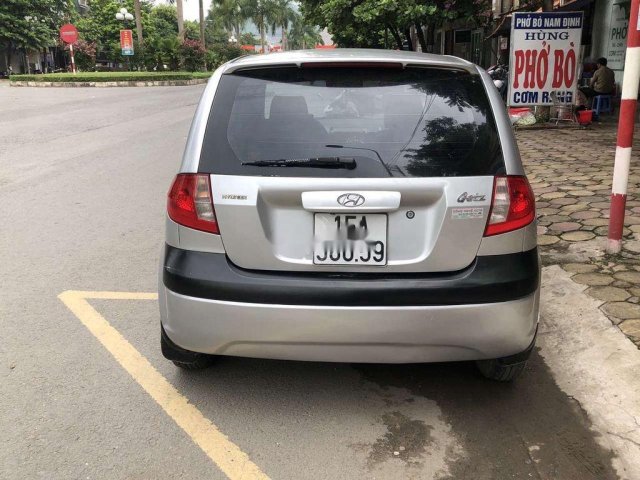 Bán xe Hyundai Getz sản xuất năm 2008, màu bạc, xe gia đình0