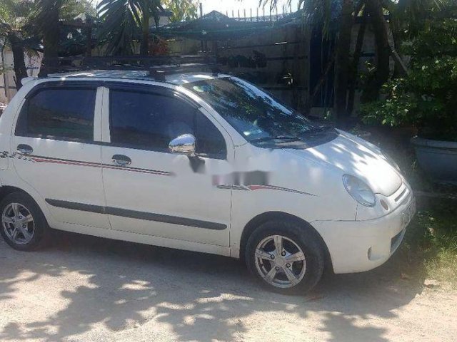 Bán Chevrolet Spark năm 2005, màu trắng,giá chỉ 85tr