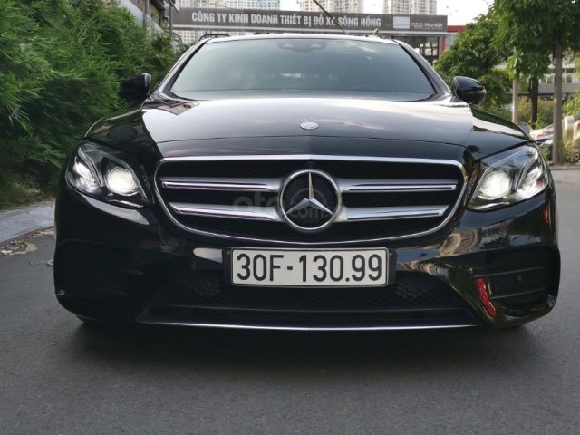 Bán E300 AMG 2017, màu đen0