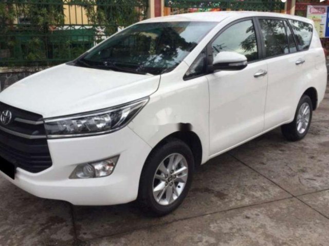 Bán xe Toyota Innova sản xuất 2018, xe đẹp0