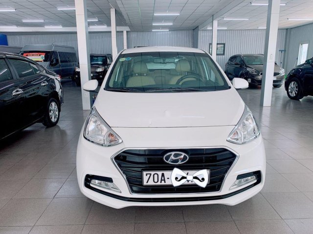 Cần bán lại xe Hyundai Grand i10 năm 2018 còn mới