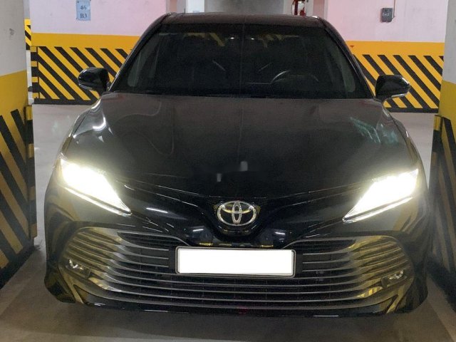 Bán Toyota Camry năm sản xuất 2019, nhập khẩu còn mới0