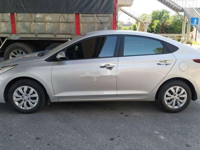 Bán Hyundai Accent năm 2018 còn mới, 378 triệu