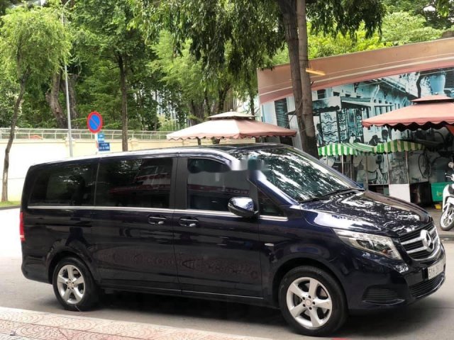 Bán xe Mercedes V250 2016, màu xanh lam, nhập khẩu 