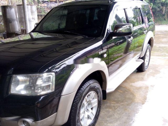 Cần bán lại xe Ford Everest sản xuất năm 2009 còn mới giá cạnh tranh