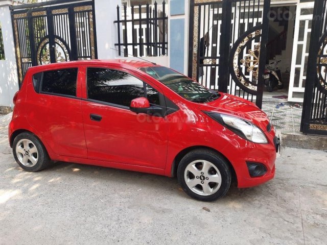 Bán lại xe Chevrolet Spark 2017, màu đỏ, giá chỉ 205 triệu