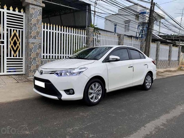 Bán ô tô Toyota Vios 1.5E sản xuất năm 2017, màu trắng còn mới, giá 383tr0